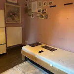 Daire Altes Kappellchen Im Alten Schwesternhaus Weibern