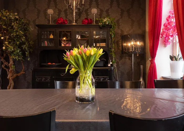 Altes Kappellchen Im Alten Schwesternhaus דירה Weibern